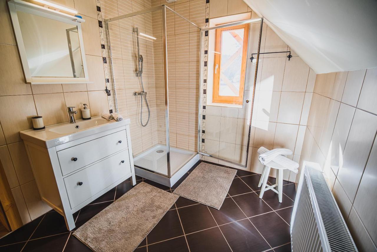 Farm Stay Zurej Sentjur Bagian luar foto